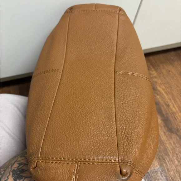 Coach Brown Leather Shoulder Bag - Picture 10 of 11